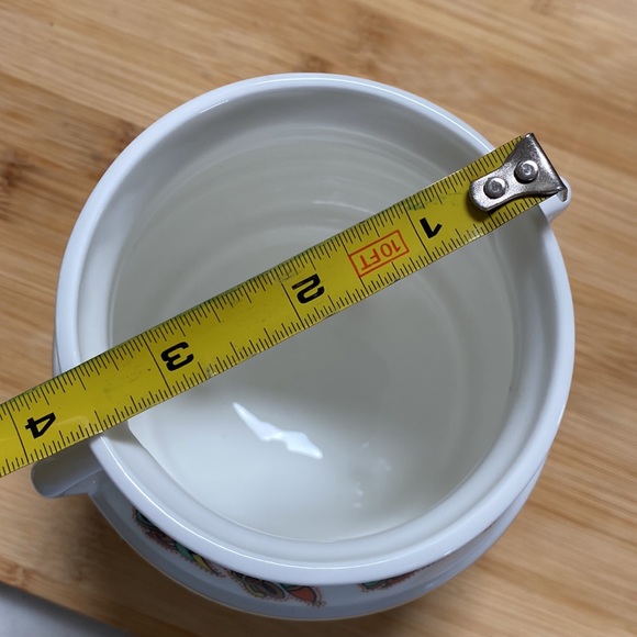 Royal Tara Three Legged Pot Handmade in Ireland —Book Of Kells Collection - Picture 5 of 9